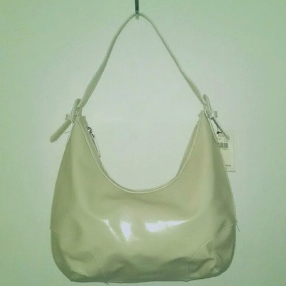 Beautiful XOXO purse shoulder handbag purse